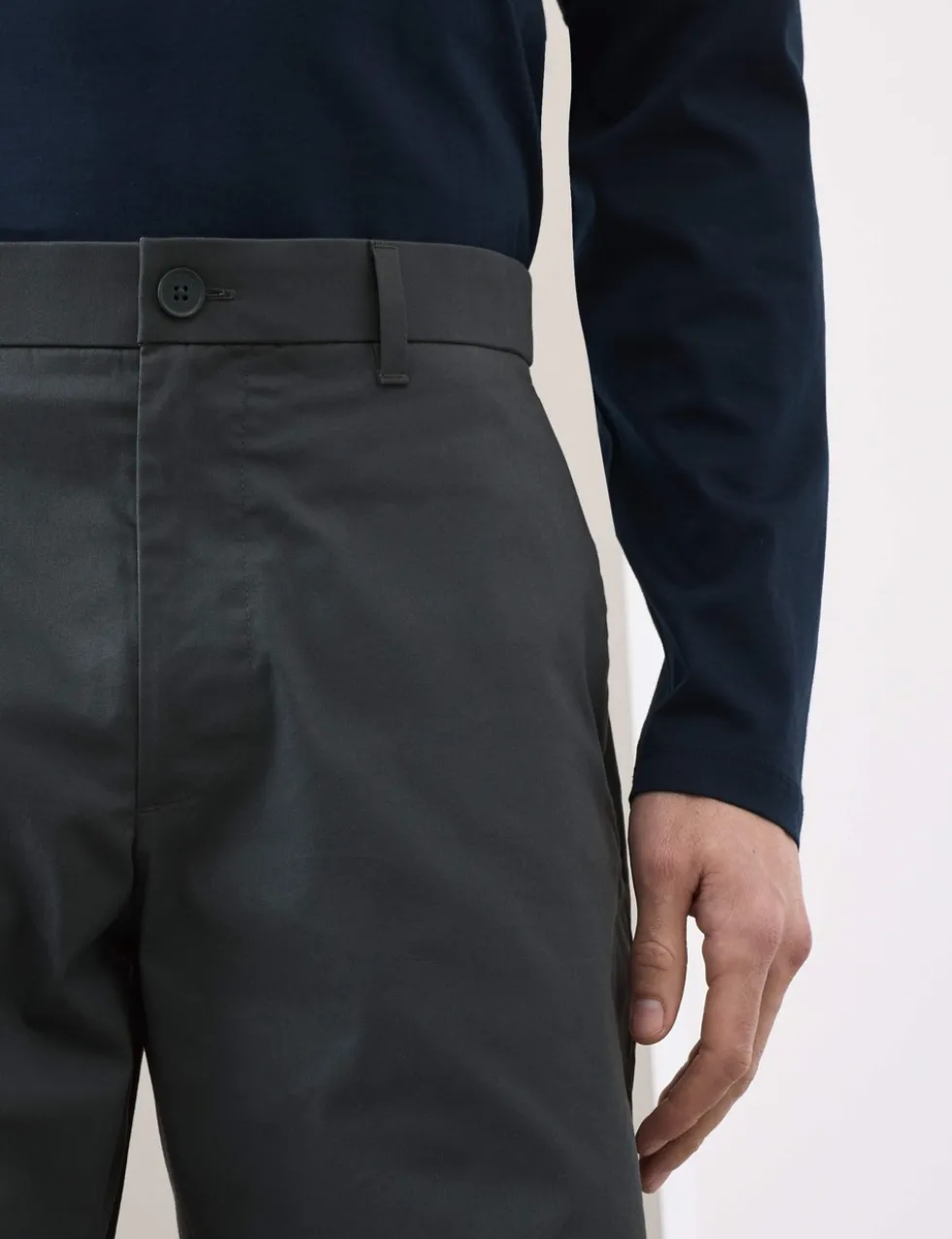 Regular Fit Super Lightweight Chino Shorts
