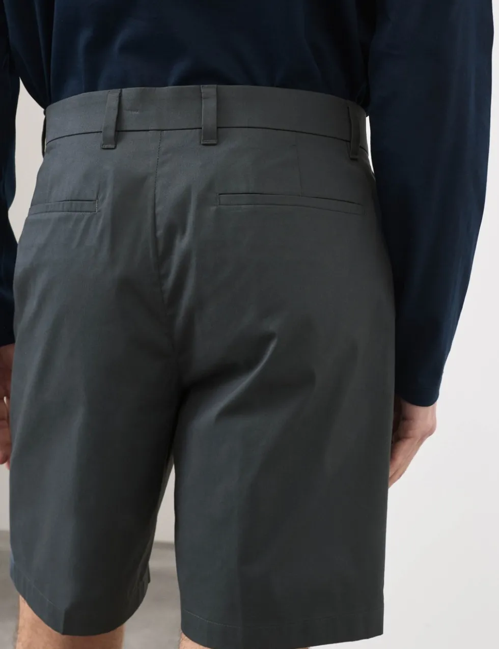 Regular Fit Super Lightweight Chino Shorts
