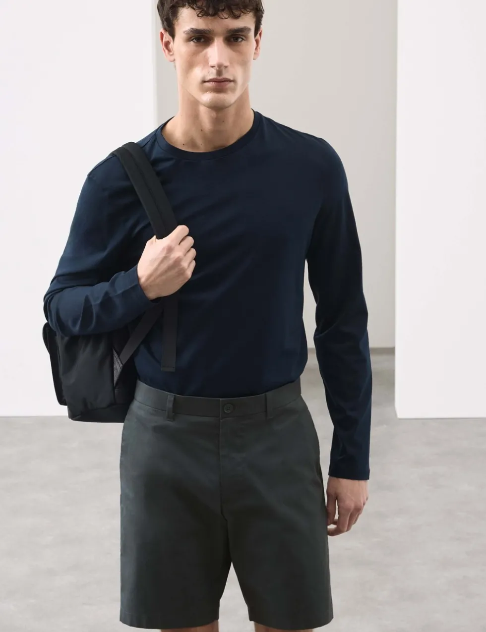 Regular Fit Super Lightweight Chino Shorts