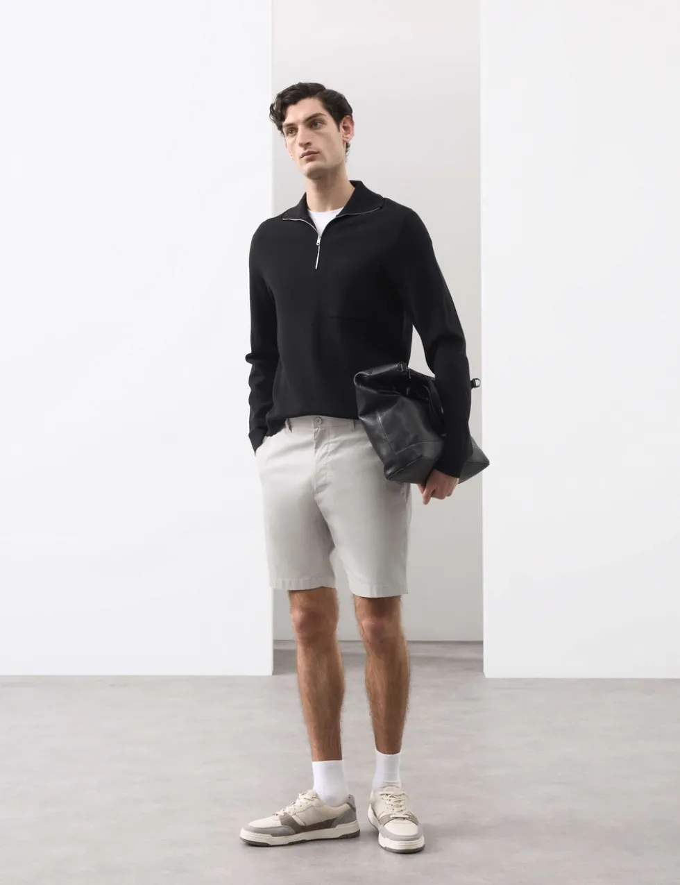 Regular Fit Super Lightweight Chino Shorts