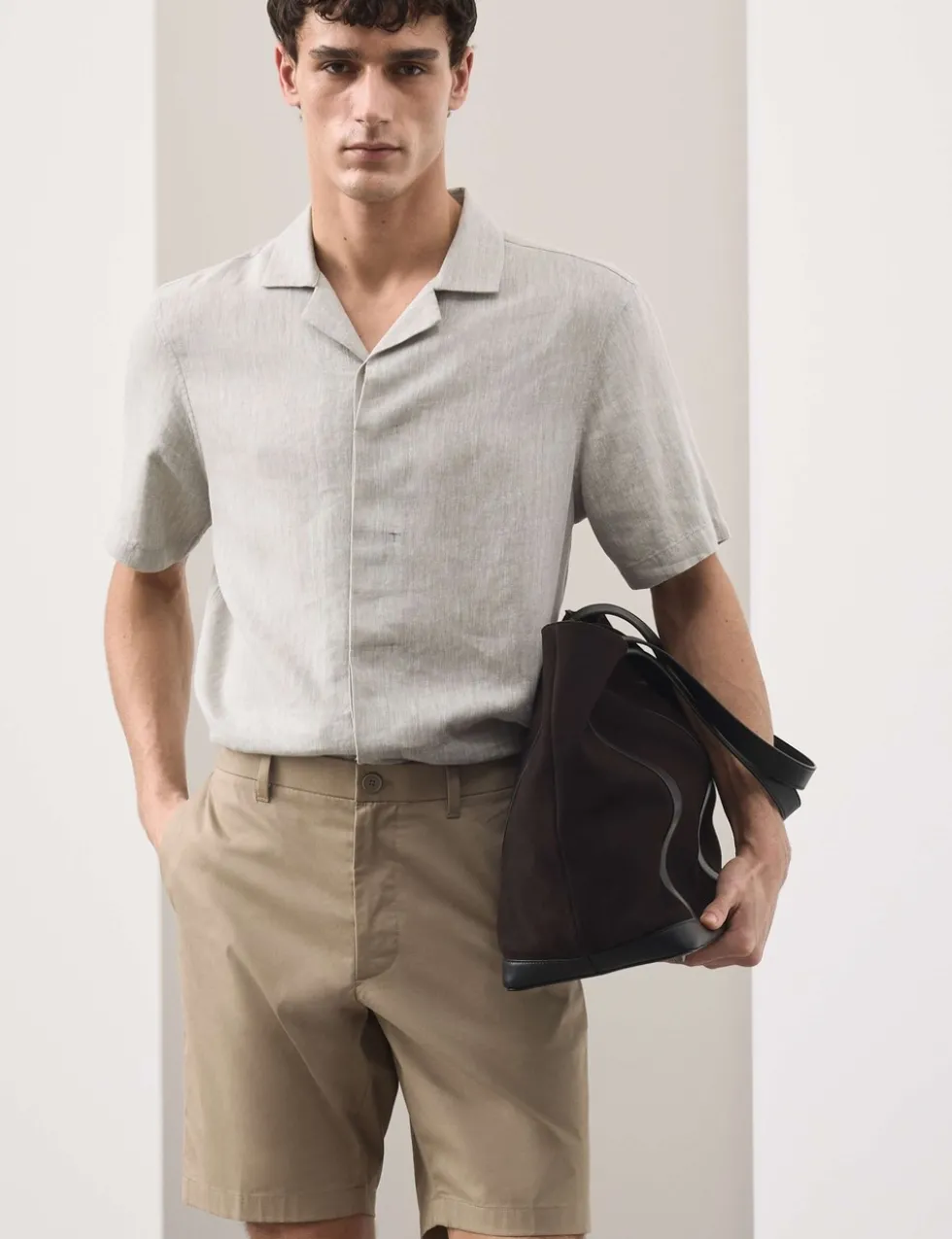 Regular Fit Super Lightweight Chino Shorts