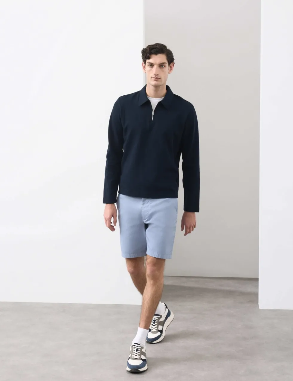 Regular Fit Super Lightweight Chino Shorts