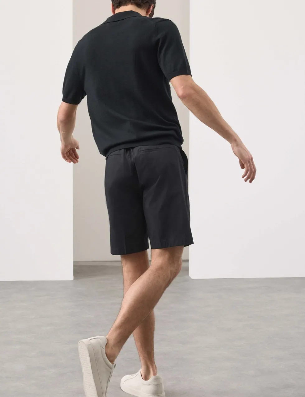Regular Fit Super Lightweight Chino Shorts