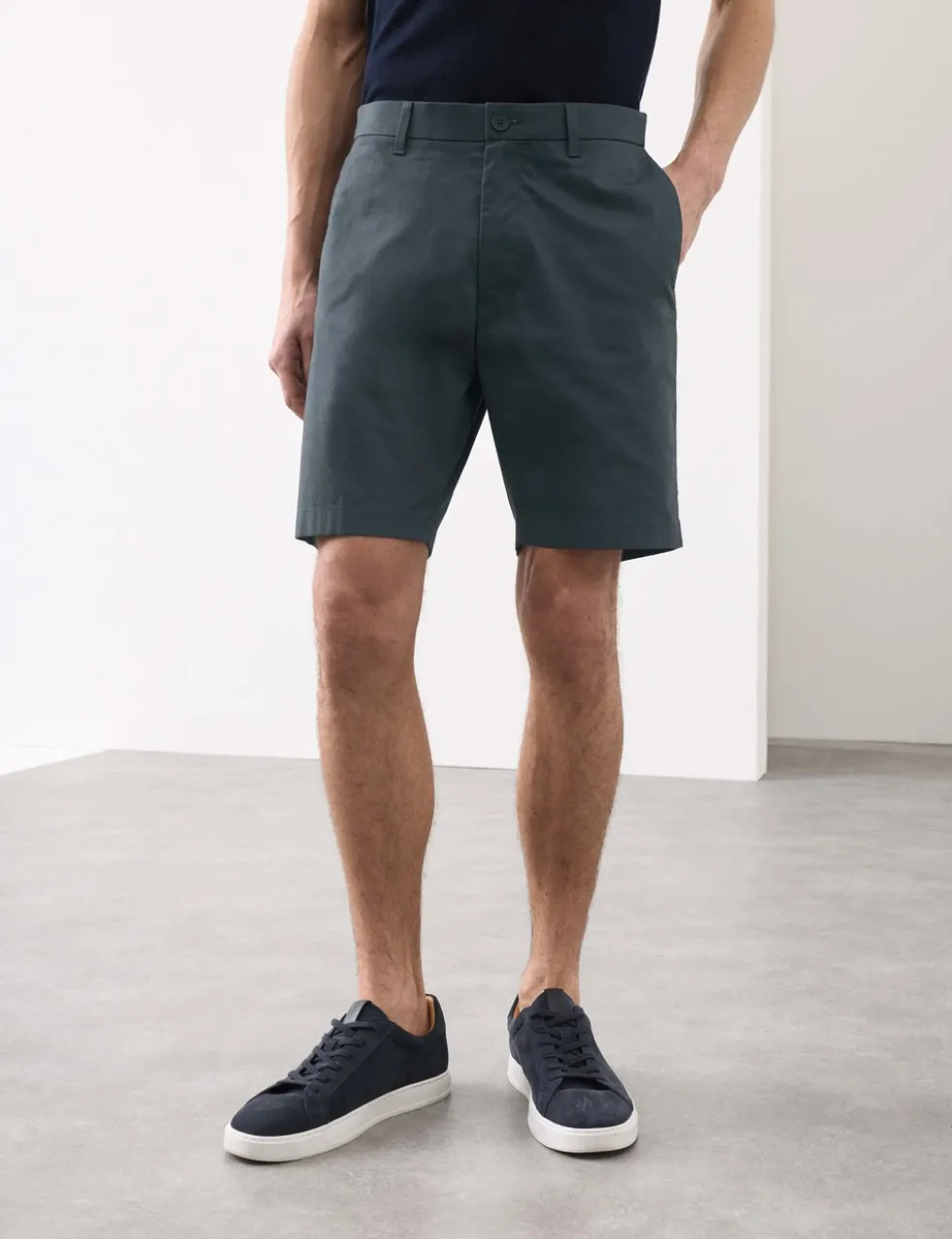 Regular Fit Super Lightweight Chino Shorts