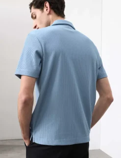 Regular Fit Textured Short Sleeve Shirt