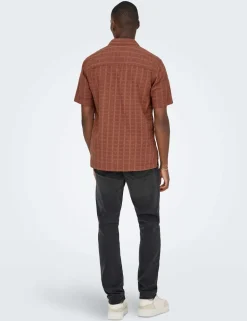 Regular Fit Textured Short Sleeve Shirt