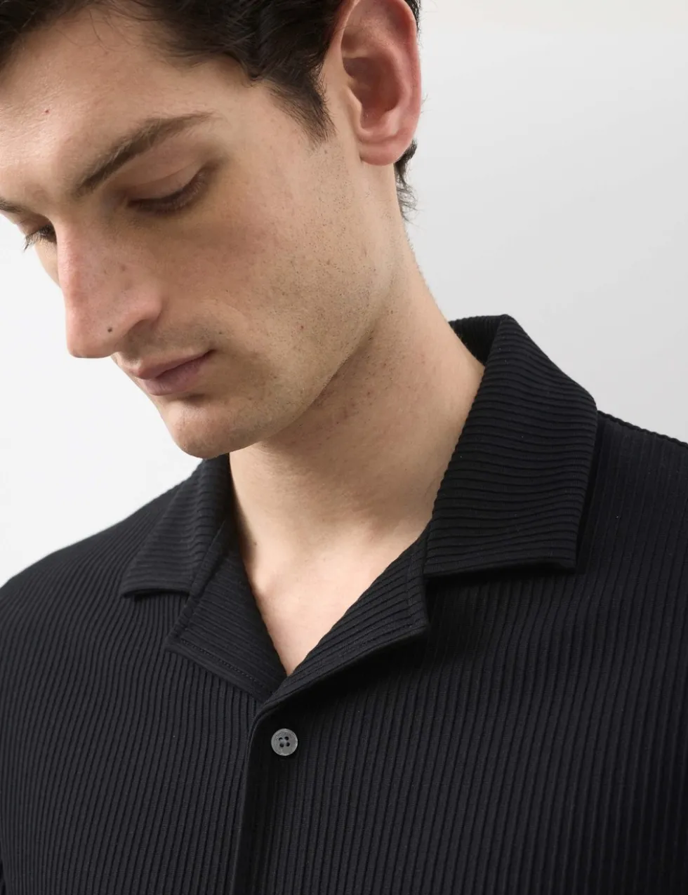 Regular Fit Textured Short Sleeve Shirt