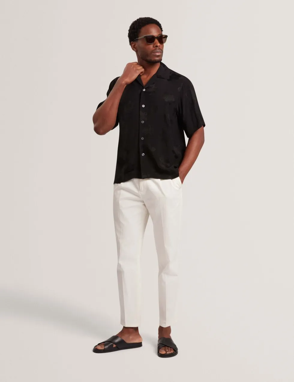 Regular Fit Thovan Short Sleeve Shirt