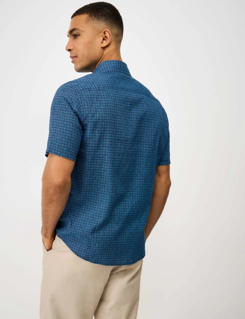 Relaxed Fit Linen Blend Geometric Shirt