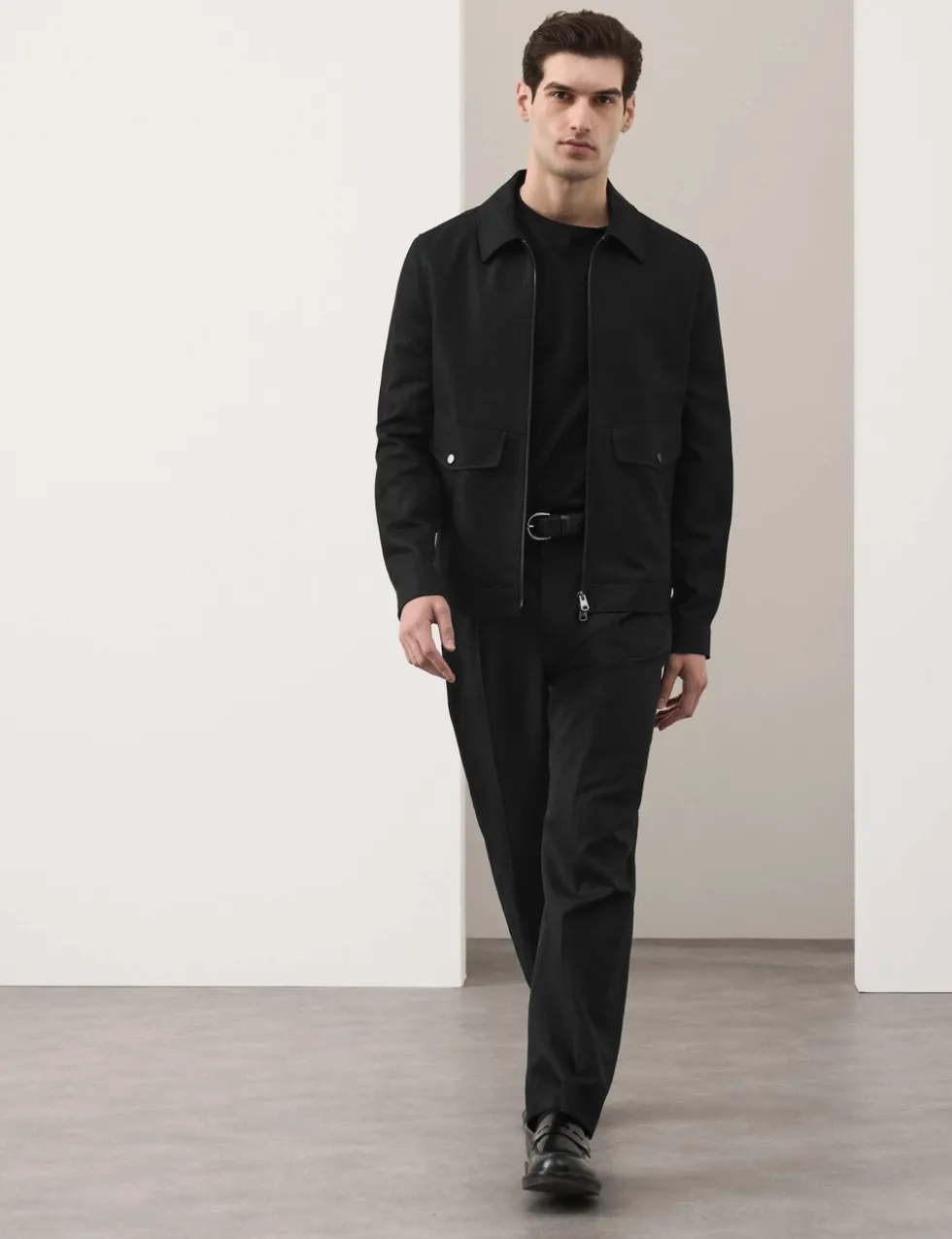 Relaxed Fit Lyocell Rich Pleat Front Trousers