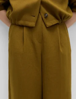 Relaxed Wide Leg Trousers With Linen