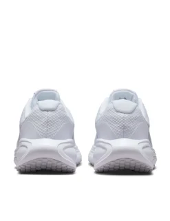 Revolution 8 Running Trainers