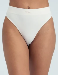 Rib Seamless High Waisted Thong