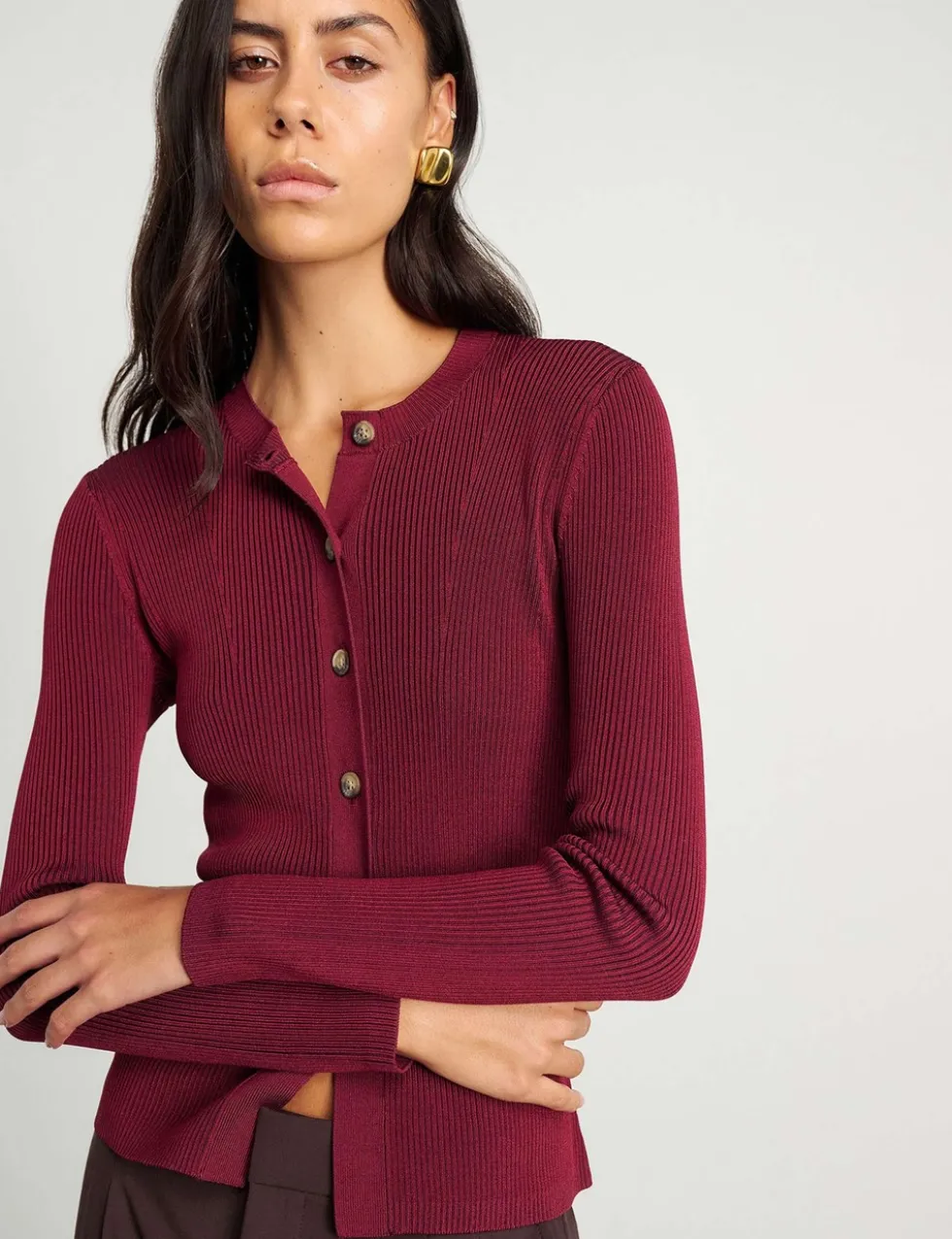 Ribbed Crew Neck Button Front Fitted Cardigan