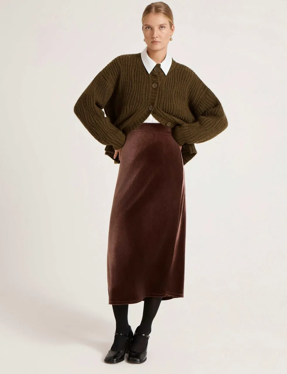 Ribbed Crew Neck Button Front Cardigan