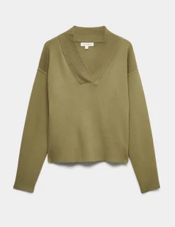 Ribbed Cropped V-Neck Jumper