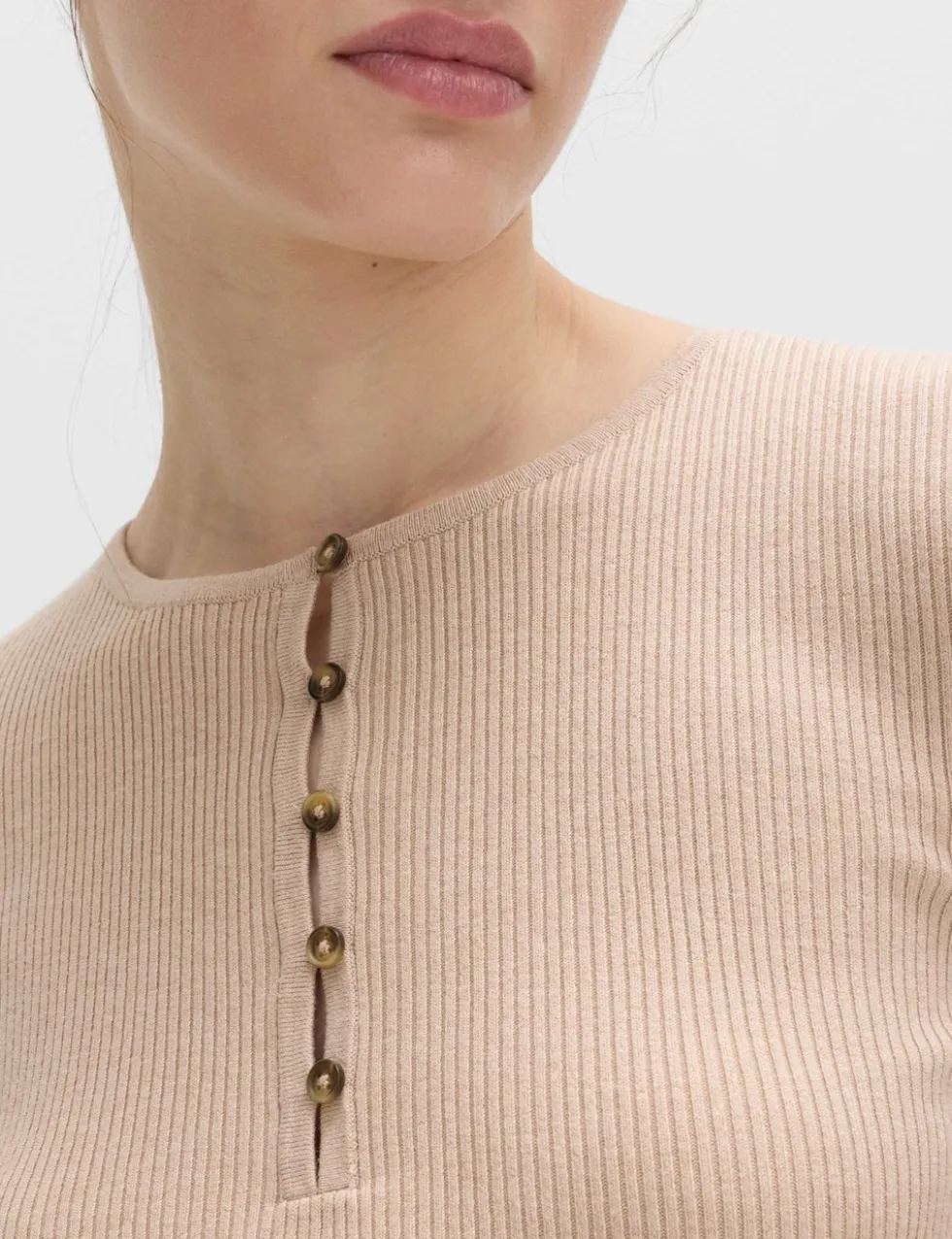 Ribbed Slim Fit Knitted Top