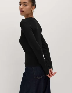 Ribbed Slim Fit Knitted Top