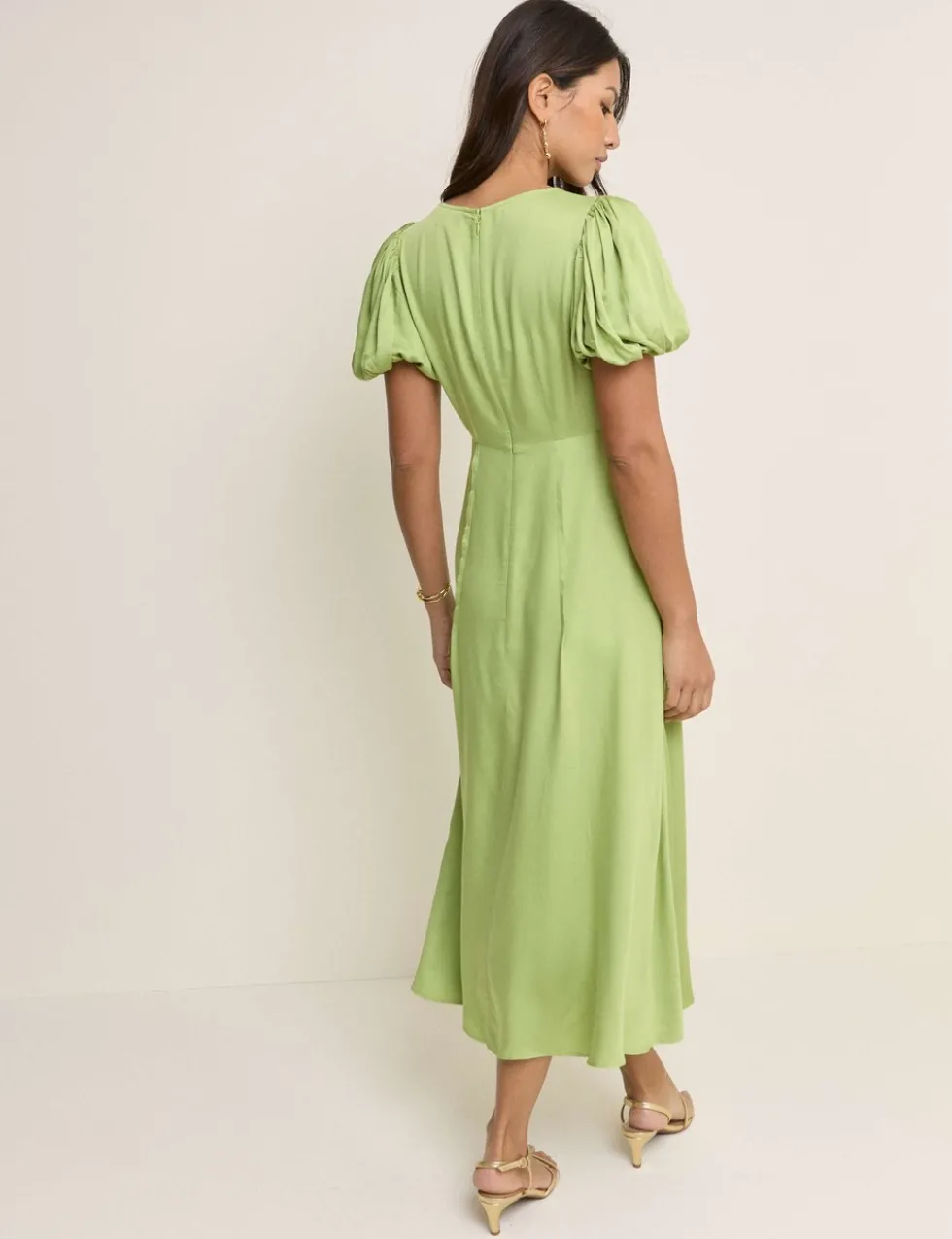 Round Neck Puff Sleeve Midi Waisted Dress