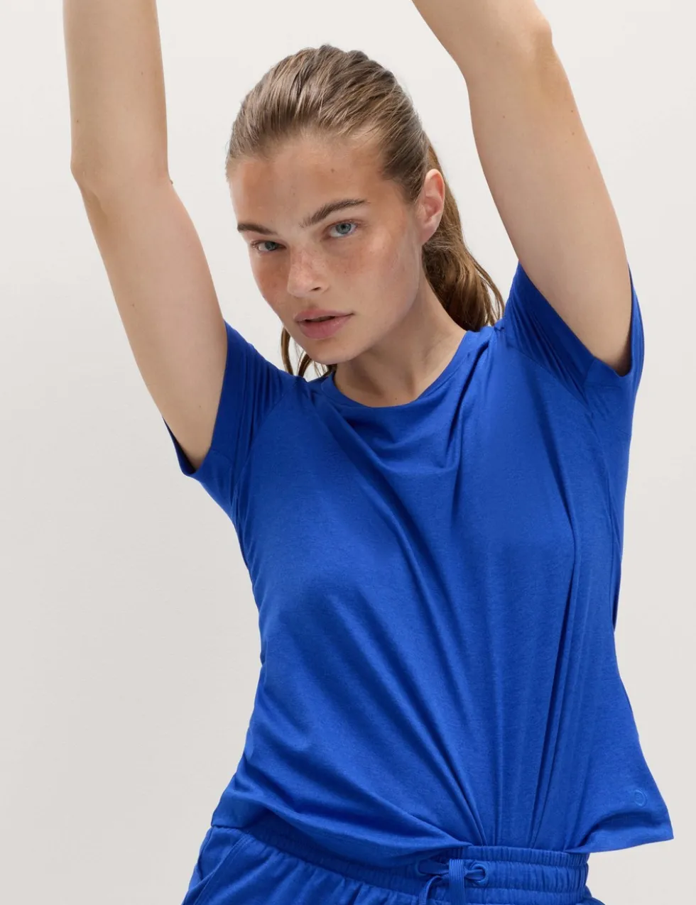 Round Neck Supersoft Relaxed T-Shirt