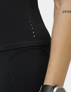 Runner's High Pocketed Racer Back Vest Top