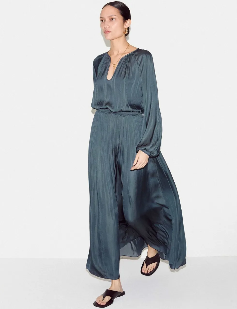 Satin U-Neck Midaxi Relaxed Waisted Dress