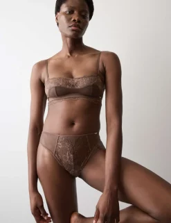 Savannah Lace Non Wired Bralette