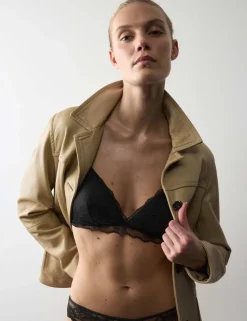 Savannah Lace Non Wired Plunge Bra (A-E)