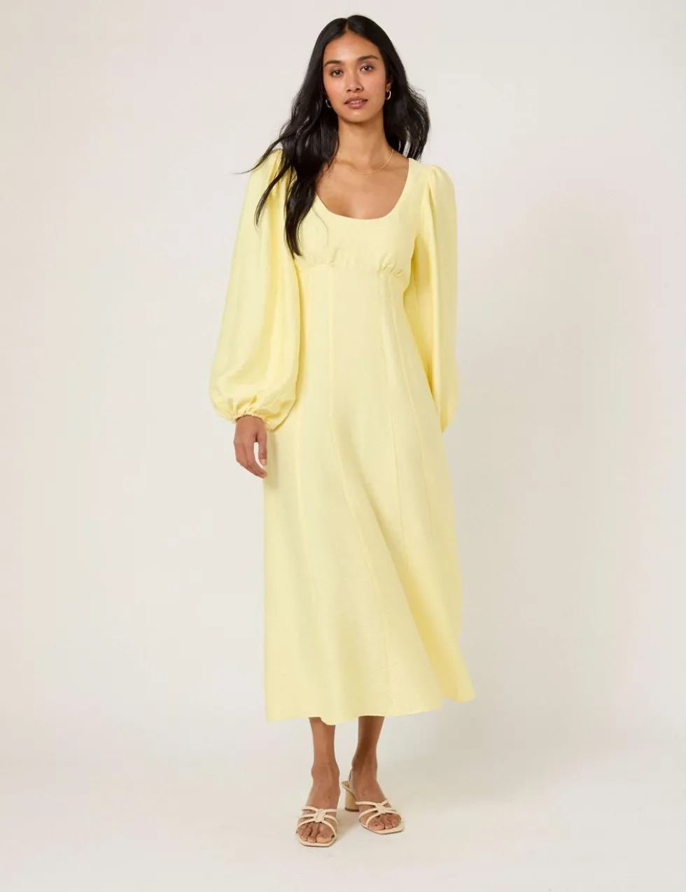 Scoop Neck Bow Detail Midi Smock Dress