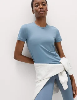 Scoop Neck Fitted T-Shirt