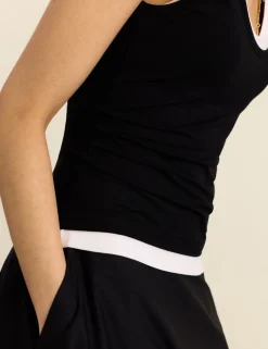 Scoop Neck Fitted Vest