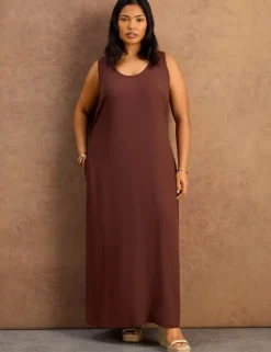 Scoop Neck Maxi Relaxed Slip Dress