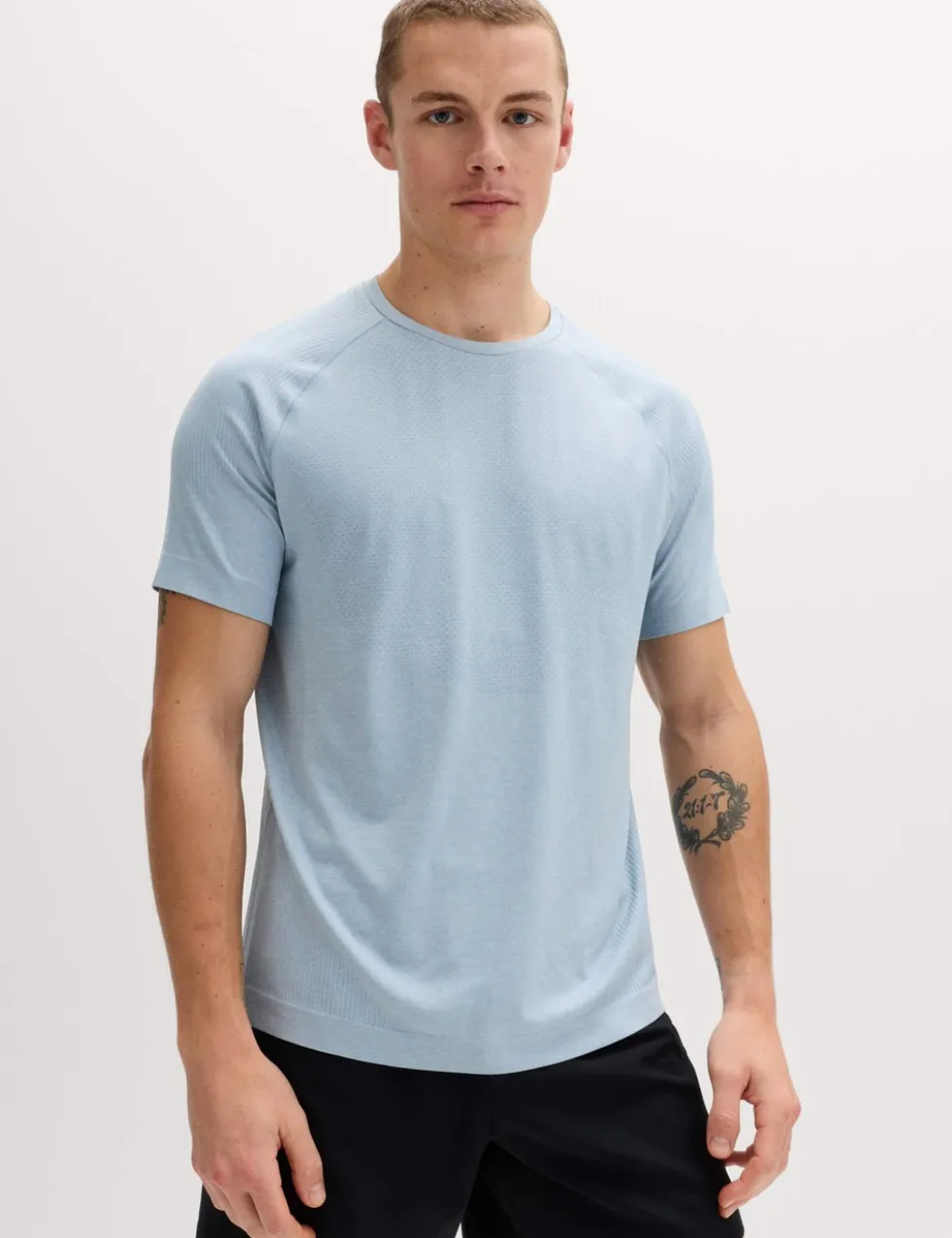 Seam Free Sports T-Shirt