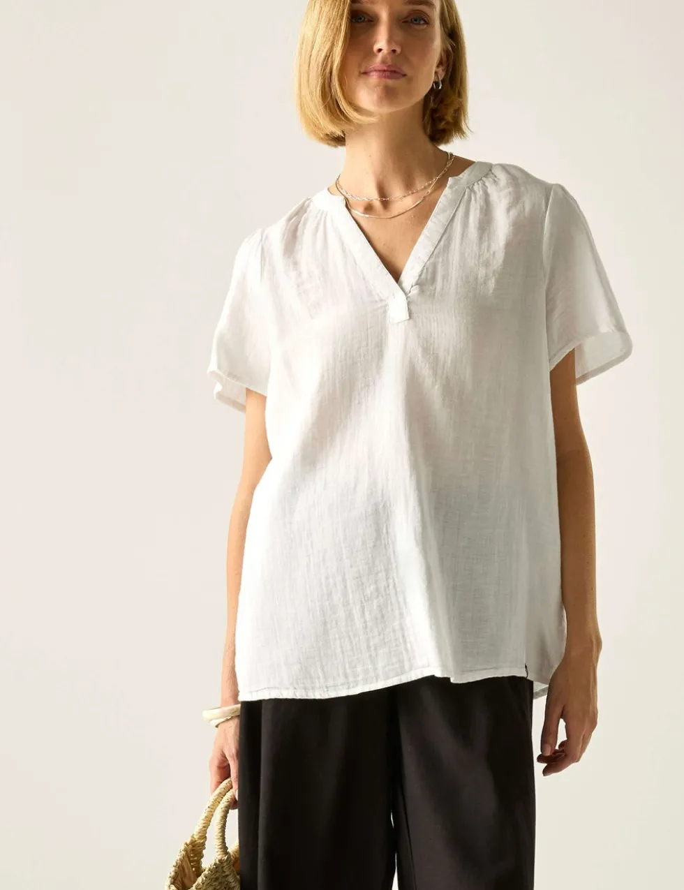 Selen Pure Cotton V-Neck Popover Blouse