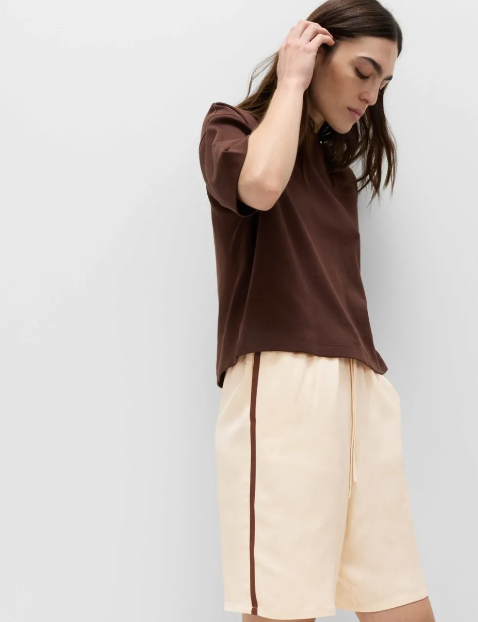 Side Stripe Longline Shorts with Linen