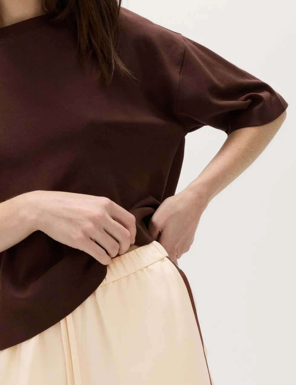 Side Stripe Longline Shorts with Linen