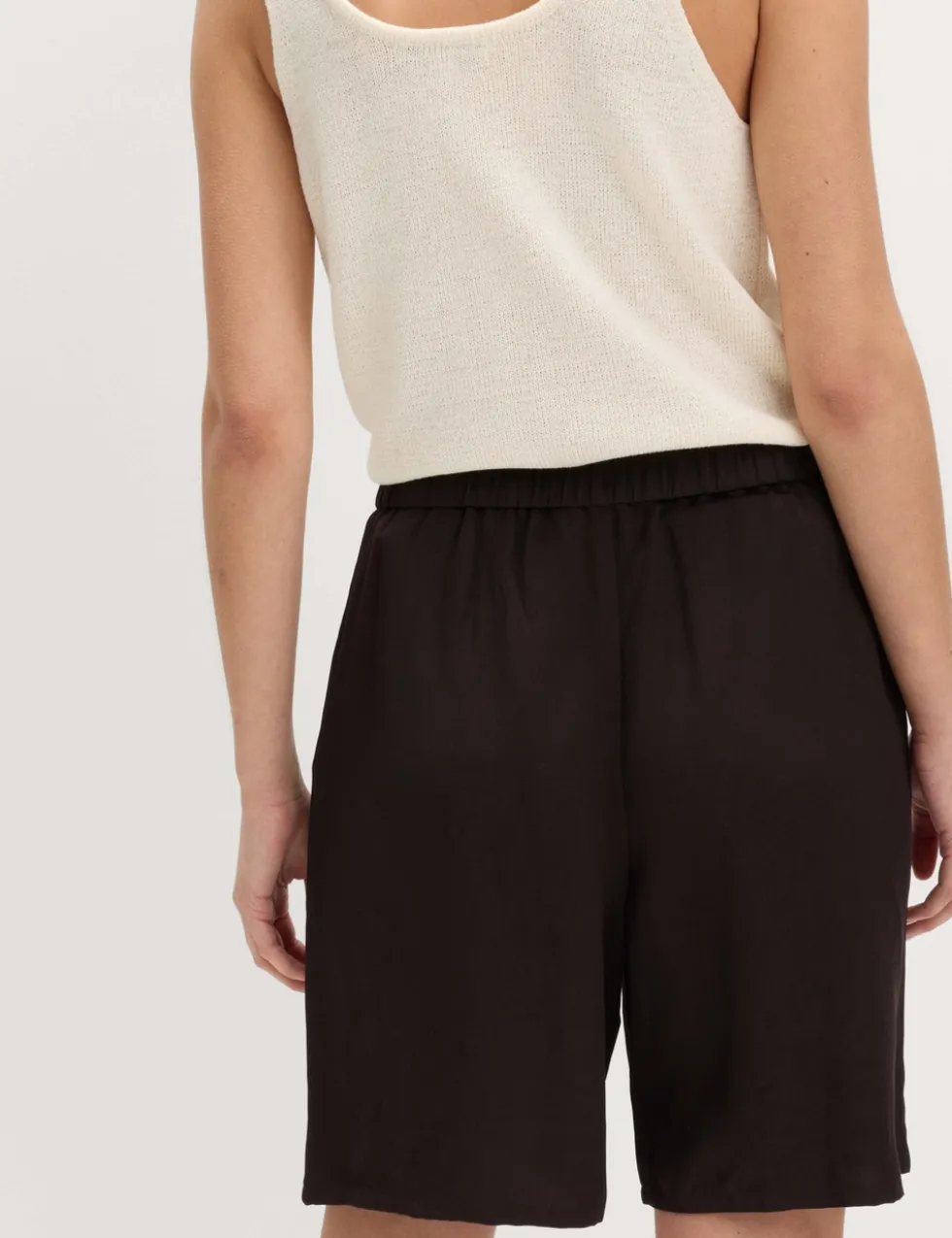 Side Stripe Longline Shorts with Linen