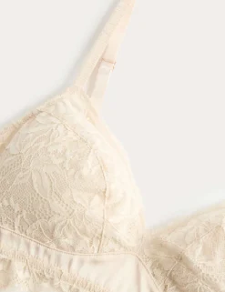 Silk & Lace Non Wired Bralette A-E