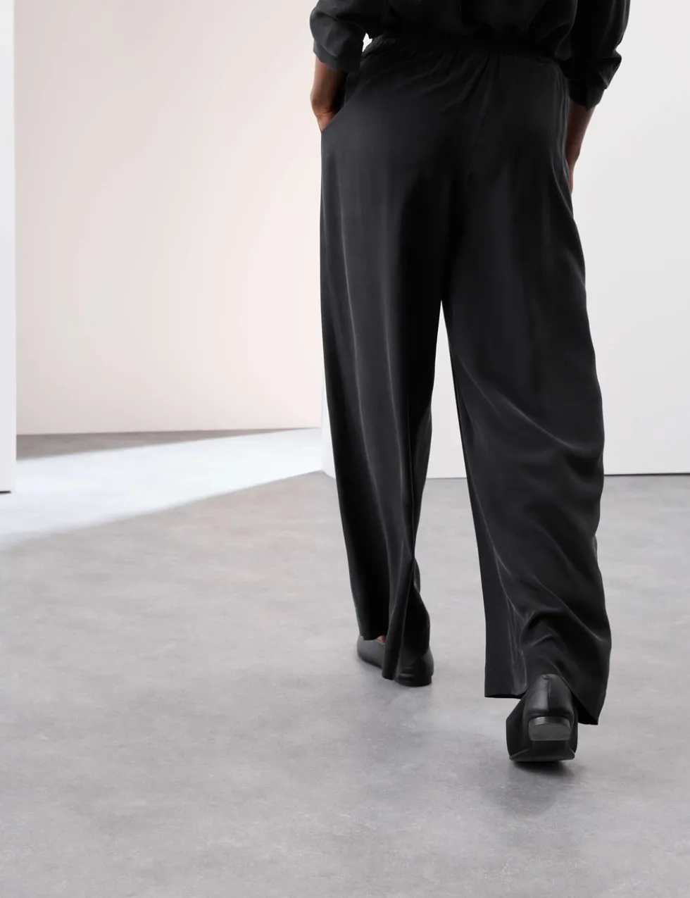 Silk Pull On Wide Leg Trousers