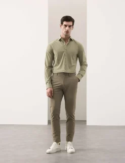 Silm Fit Stretch Performance Shirt