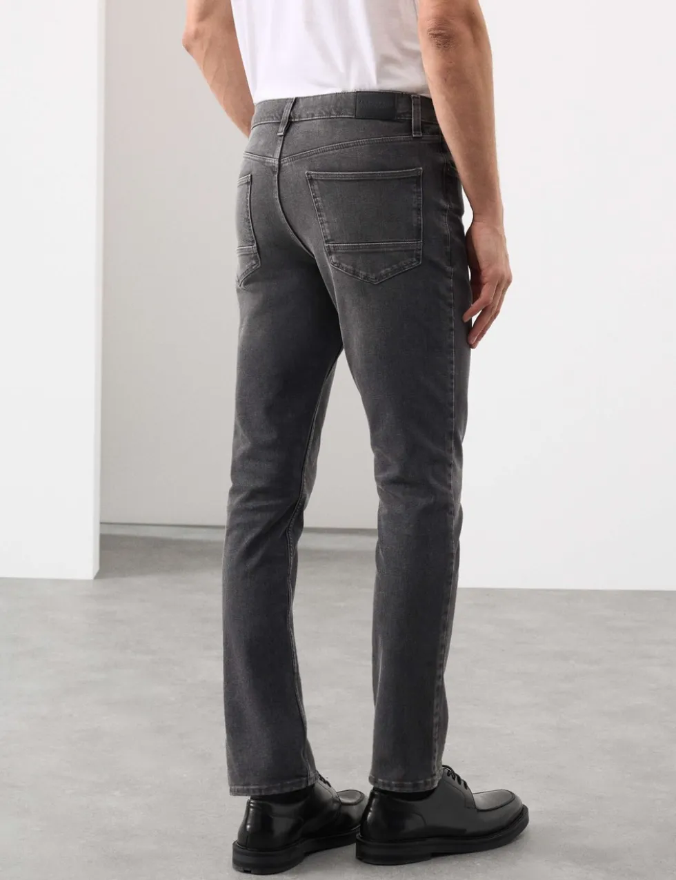 Slim Fit 360 Flex Stretch Jeans