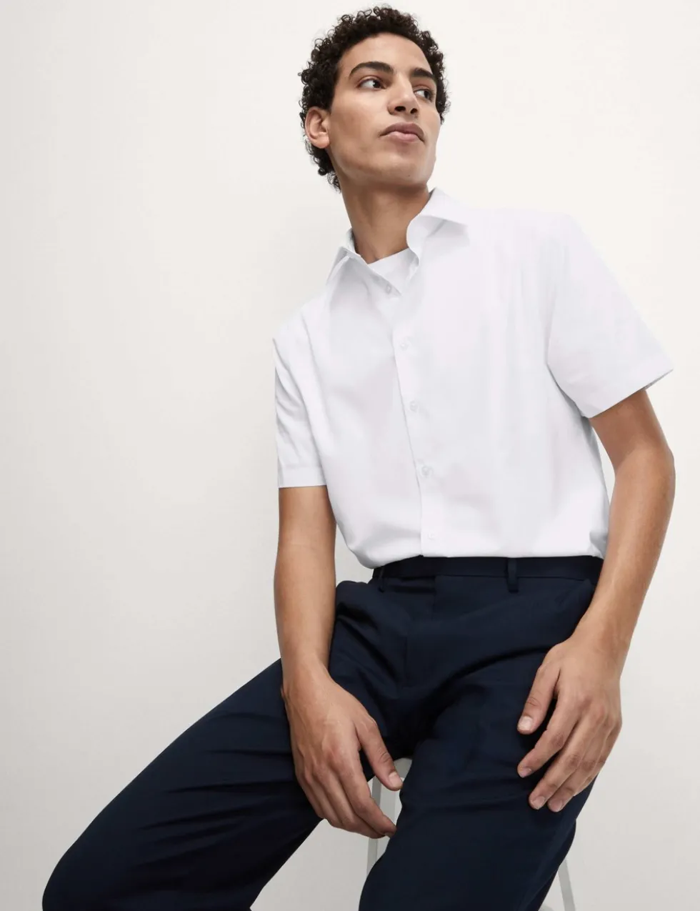 Slim Fit Easy Iron Cotton Blend Short Sleeve Shirt
