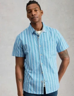 Slim Fit Fish Print Short Sleeve Shirt