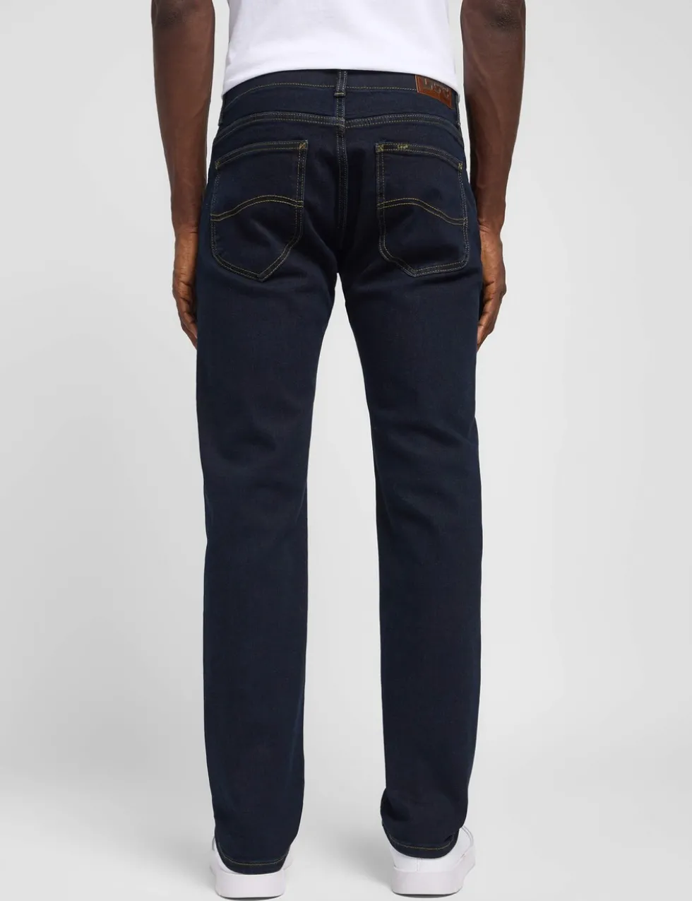 Slim Fit MVP Jeans