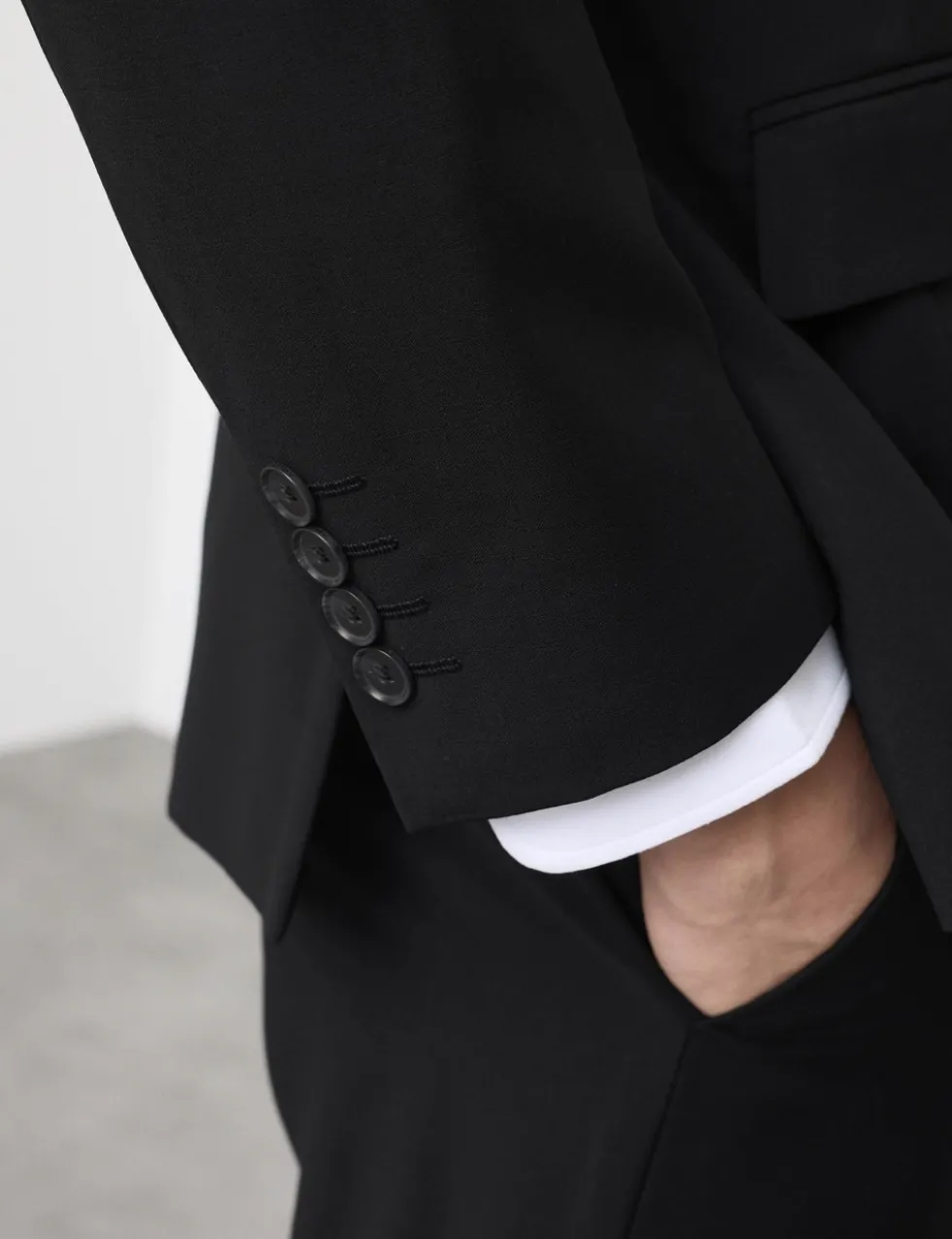 Slim Fit Performance Stretch Suit Jacket