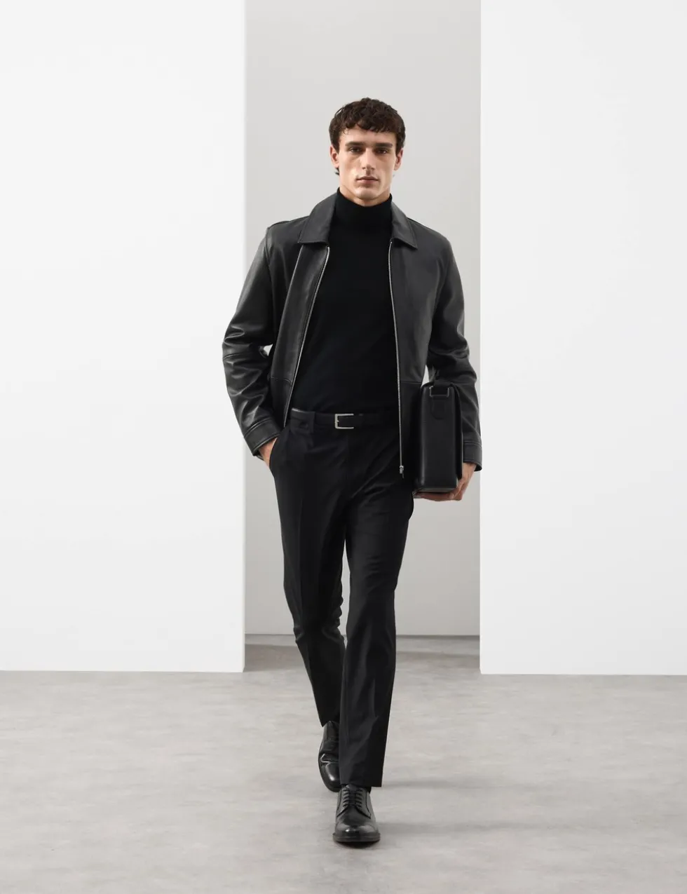 Slim Fit Wool Blend Performance Trousers
