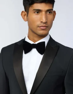 Slim Fit Wool Rich Performance Tuxedo Jacket