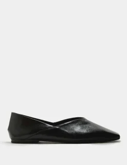Slip On Flat Chisel Toe Ballet Pumps