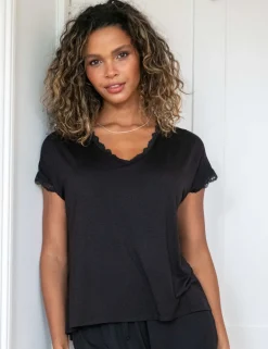 Sofa Loves Lace Hidden Support Pyjama Top