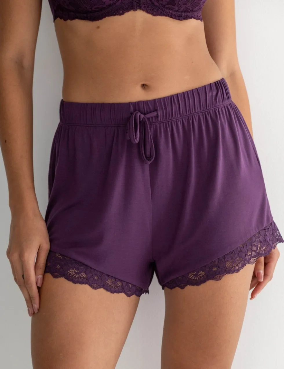 Sofa Loves Lace Trim Pyjama Shorts
